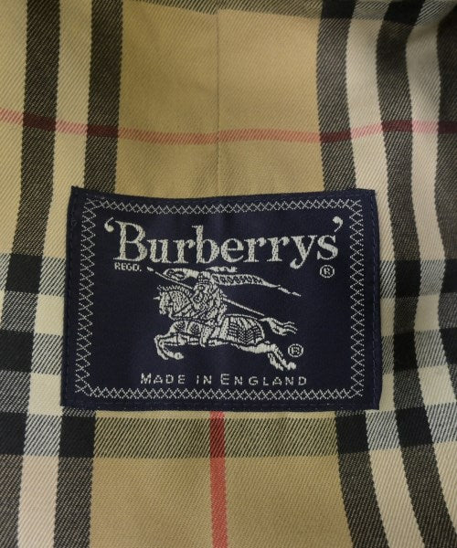 BURBERRY 支撐領外套