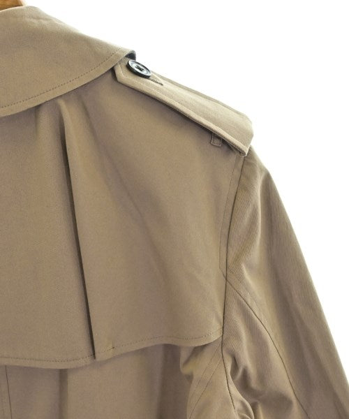 BURBERRY 風衣