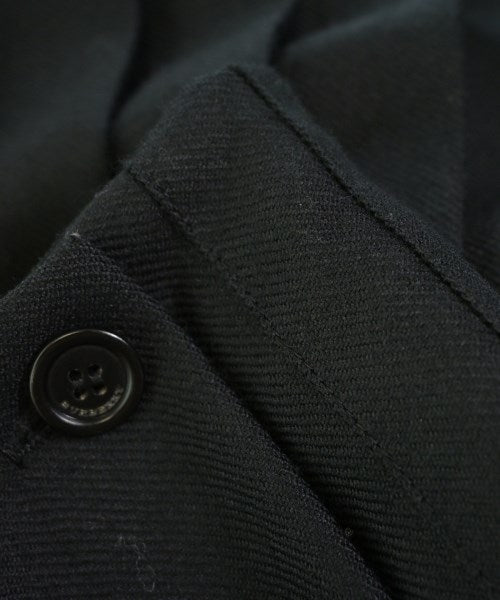 BURBERRY 膝上裙