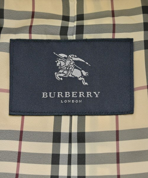 BURBERRY 支撐領外套