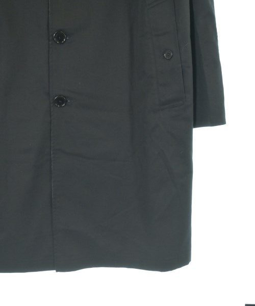 BURBERRY 支撐領外套