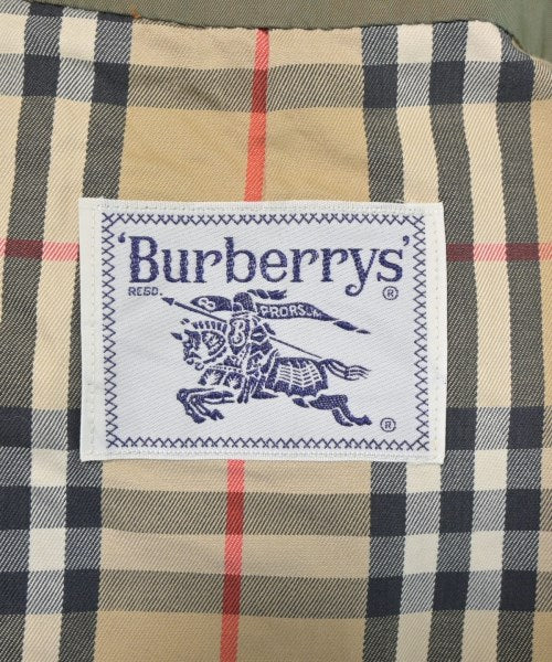 BURBERRY 支撐領外套