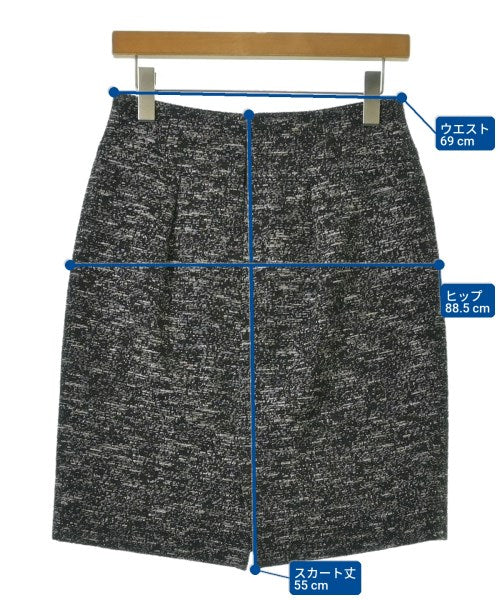 BURBERRY 膝上裙