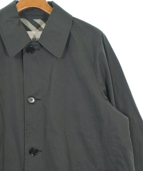 BURBERRY 支撐領外套