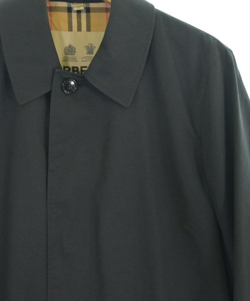 BURBERRY 支撐領外套