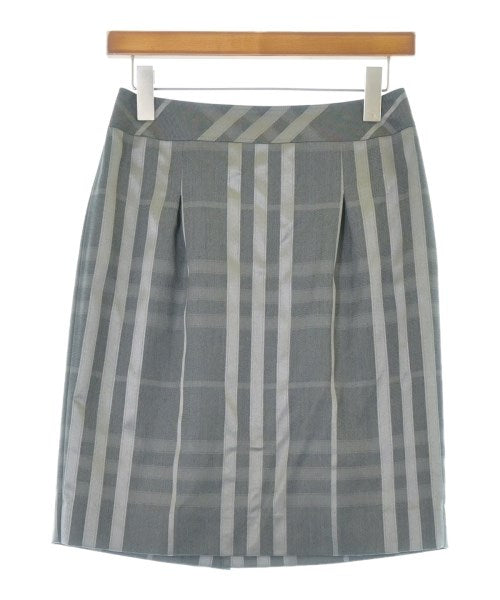 BURBERRY 膝上裙