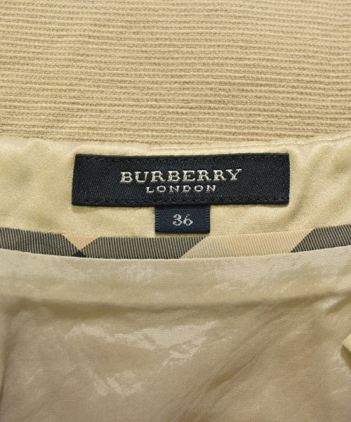 BURBERRY 膝上裙