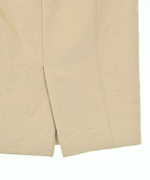 BURBERRY 膝上裙