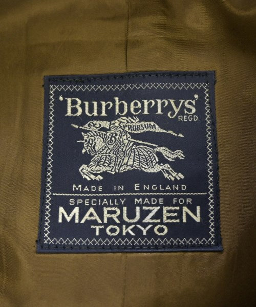 BURBERRY 支撐領外套