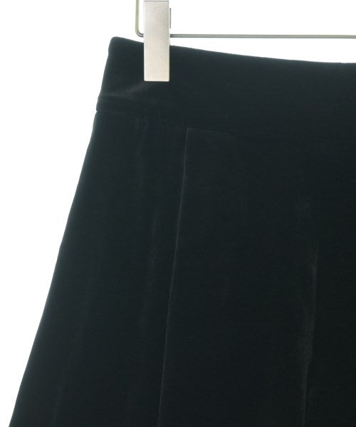 VELOUR NOIR by FOXEY NEWYORK 短褲