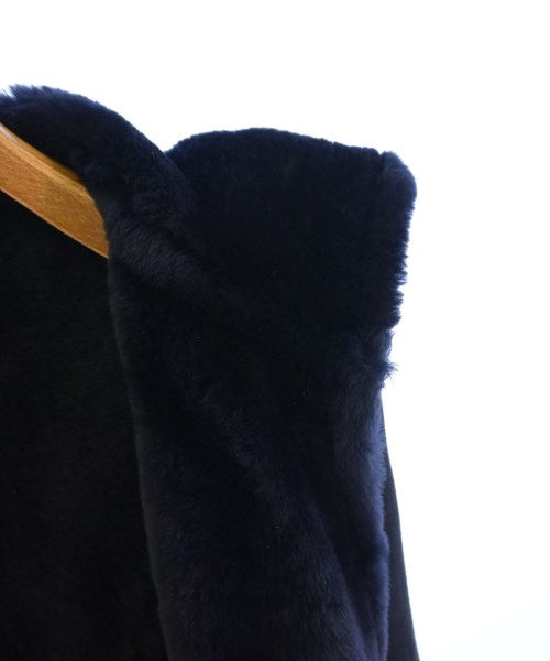 EMMETI 羊毛皮外套