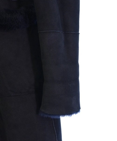 EMMETI 羊毛皮外套