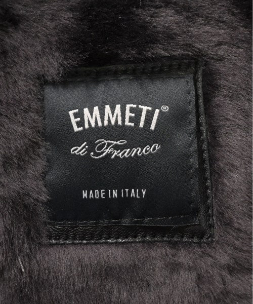 EMMETI 羽絨夾克/背心