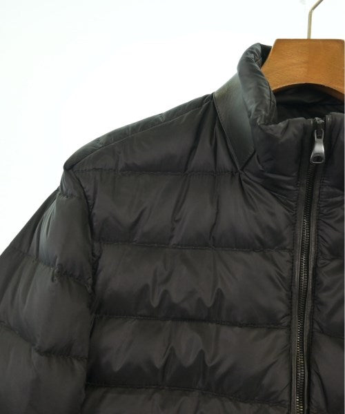 EMMETI 羽絨夾克/背心