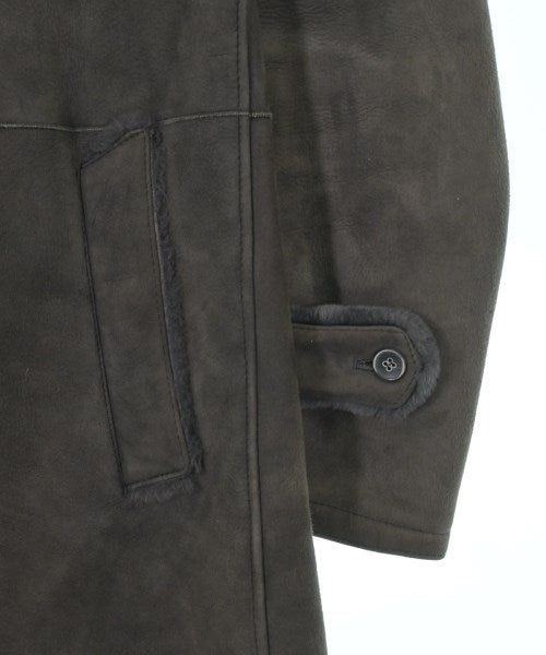 EMMETI 羊毛皮外套