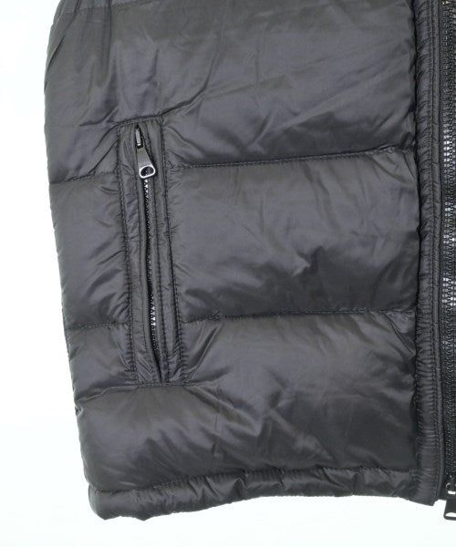 EMMETI 羽絨夾克/背心