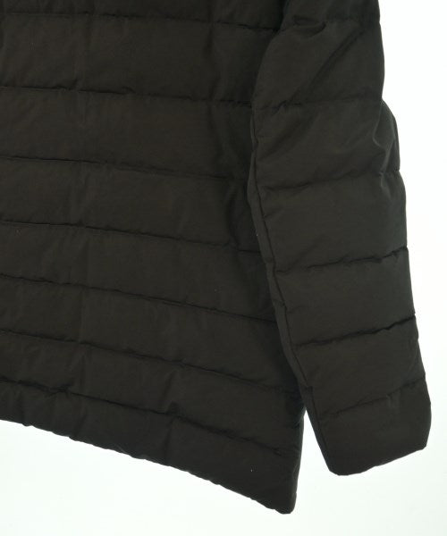 EMMETI 羽絨夾克/背心