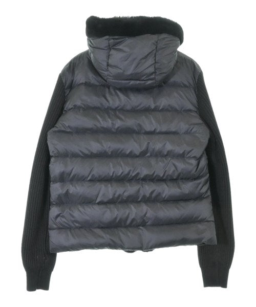 EMMETI 羽絨夾克/背心