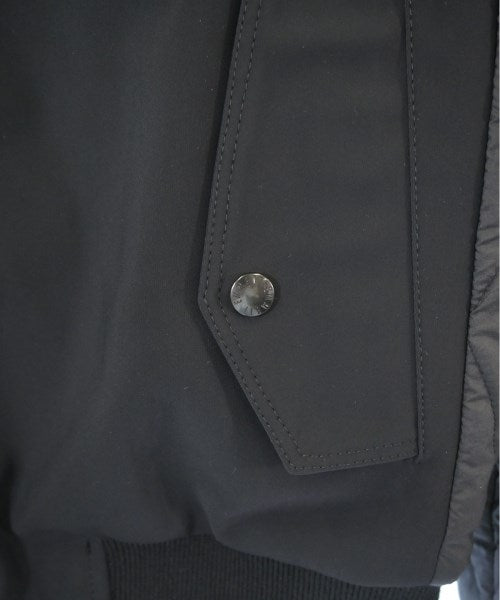 EMMETI 羽絨夾克/背心