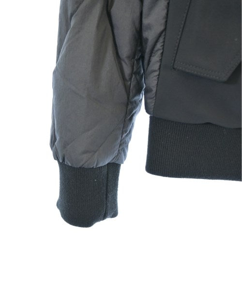 EMMETI 羽絨夾克/背心