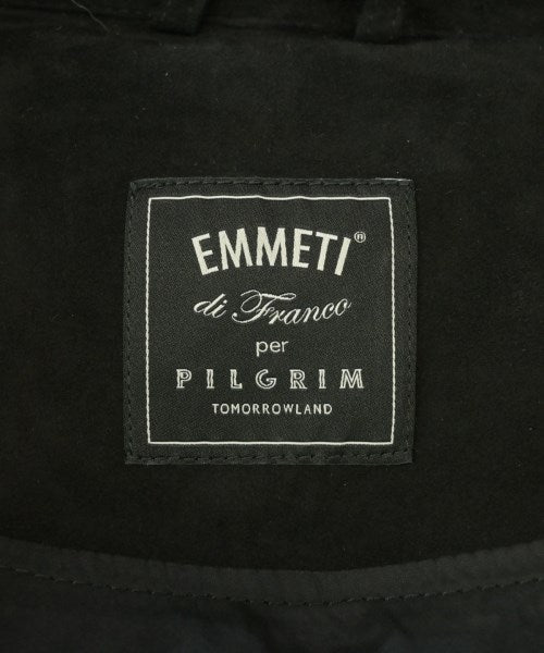 EMMETI 羽絨夾克/背心