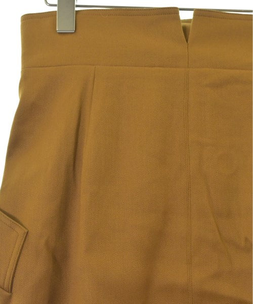 Max Mara 膝上裙