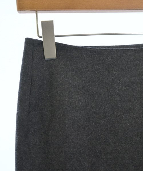 Max Mara 膝上裙