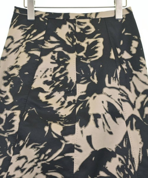 Max Mara 膝上裙