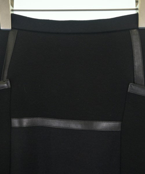 Max Mara 膝上裙