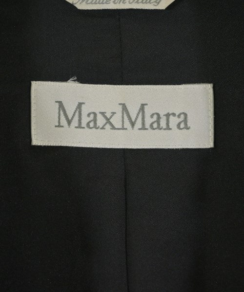Max Mara 支撐領外套
