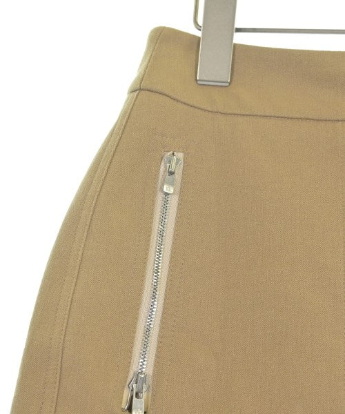 Kiton 膝上裙