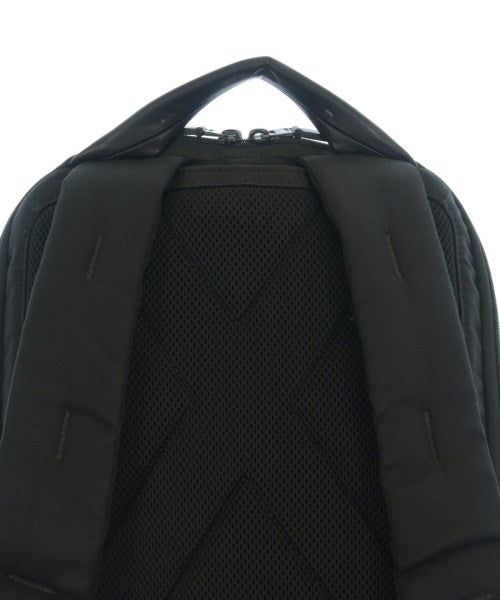 TUMI 背包