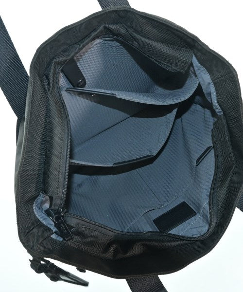 TUMI 托特包