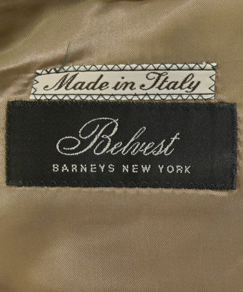 Belvest 支撐領外套