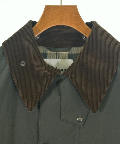 Barbour 支撐領外套