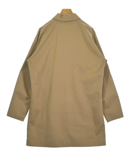 Barbour 支撐領外套