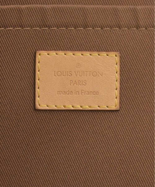 LOUIS VUITTON 手拿包