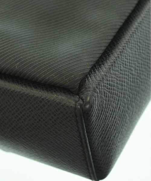 LOUIS VUITTON 肩背包