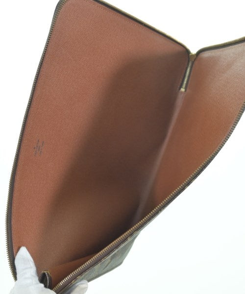 LOUIS VUITTON 手拿包