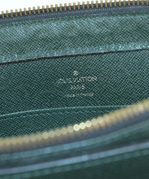 LOUIS VUITTON 手拿包