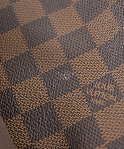 LOUIS VUITTON 肩背包