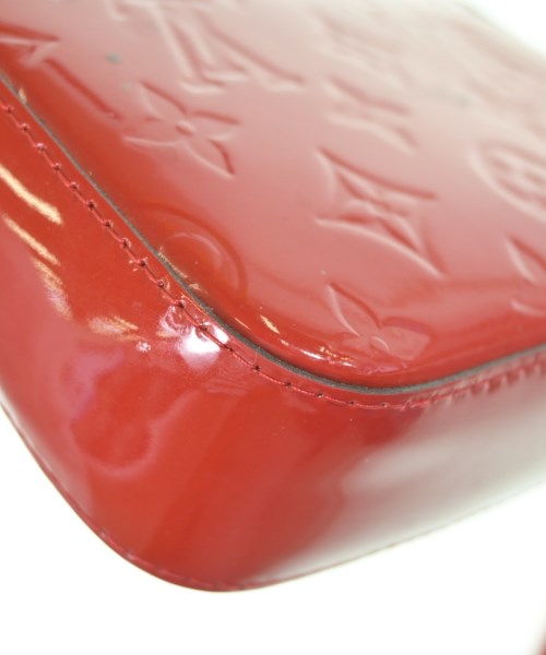 LOUIS VUITTON 肩背包