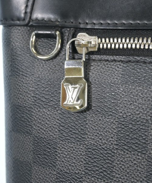 LOUIS VUITTON 肩背包