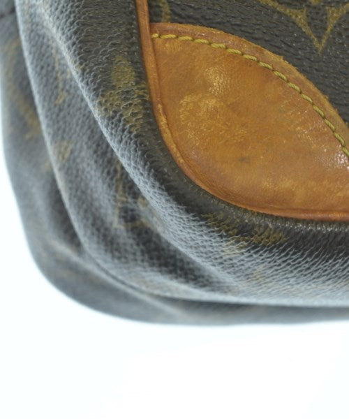 LOUIS VUITTON 肩背包