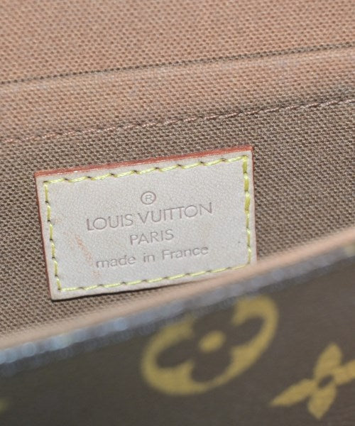LOUIS VUITTON 背包
