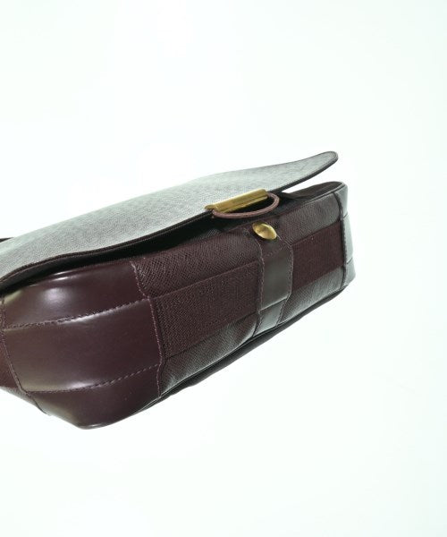 LOUIS VUITTON 肩背包