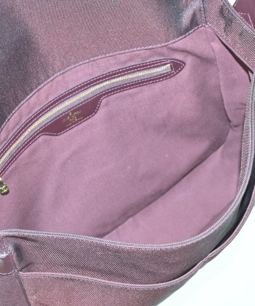 LOUIS VUITTON 肩背包