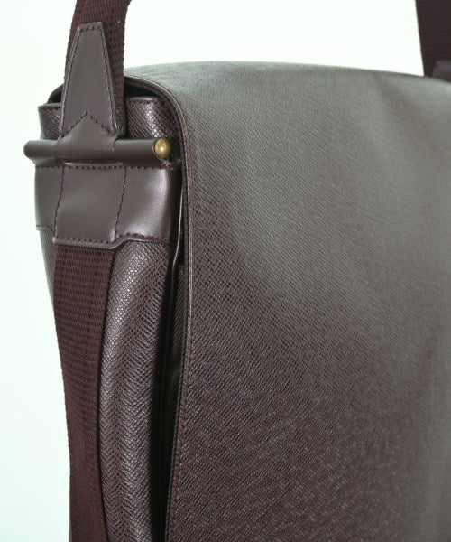 LOUIS VUITTON 肩背包