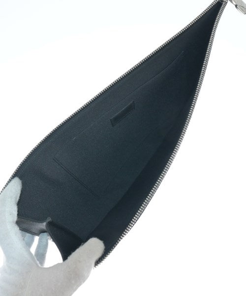 LOUIS VUITTON 手拿包