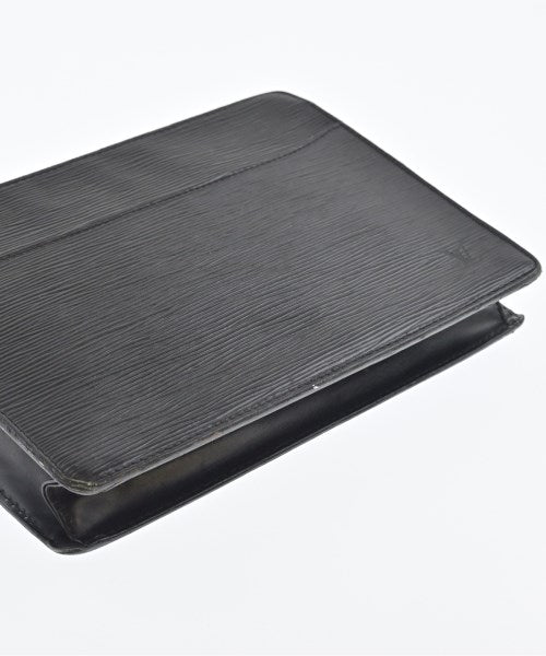 LOUIS VUITTON 手拿包